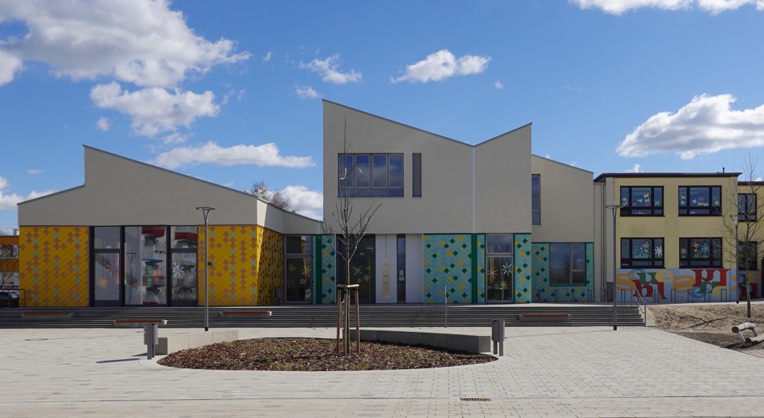Grundschule Perleberg, Aussenansicht